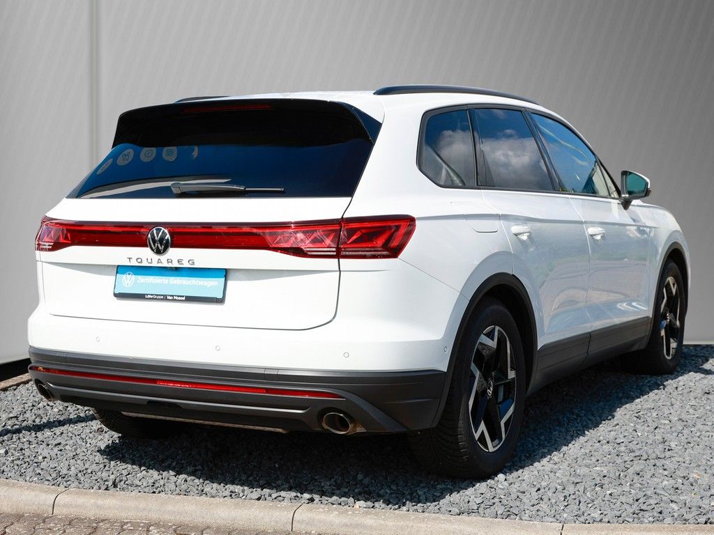 Volkswagen Touareg 2025 г. Белый, пробег 25245 км