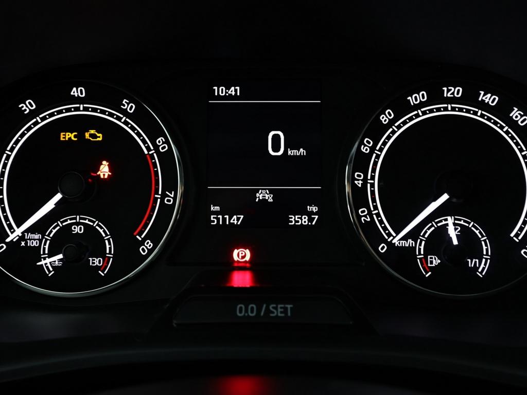Skoda Fabia 2022 г. Белый, пробег 51145 км