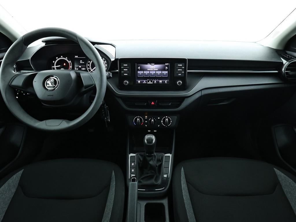 Skoda Fabia 2022 г. Белый, пробег 51145 км
