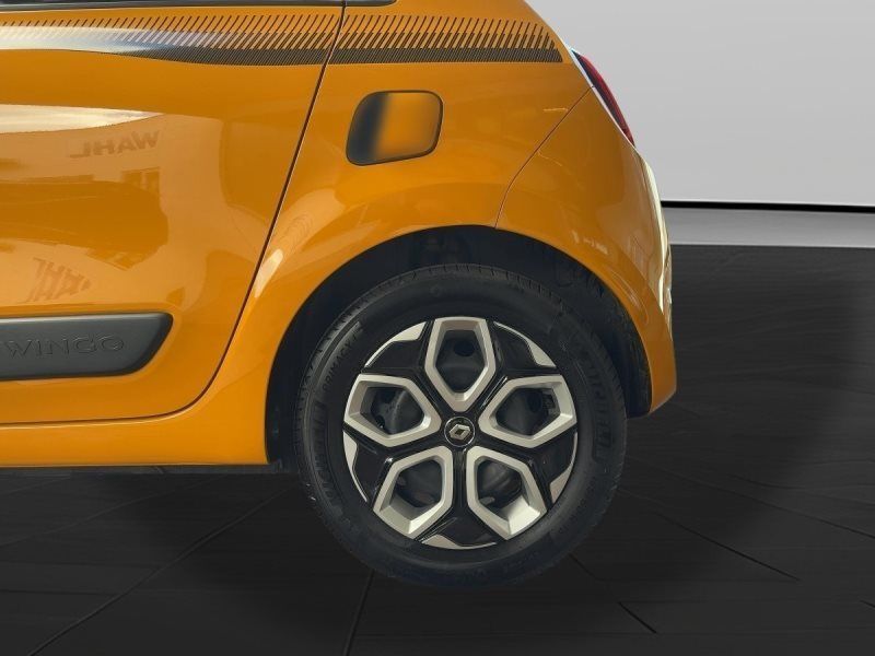 Renault Twingo 2021 г. Жёлтый, пробег 19863 км