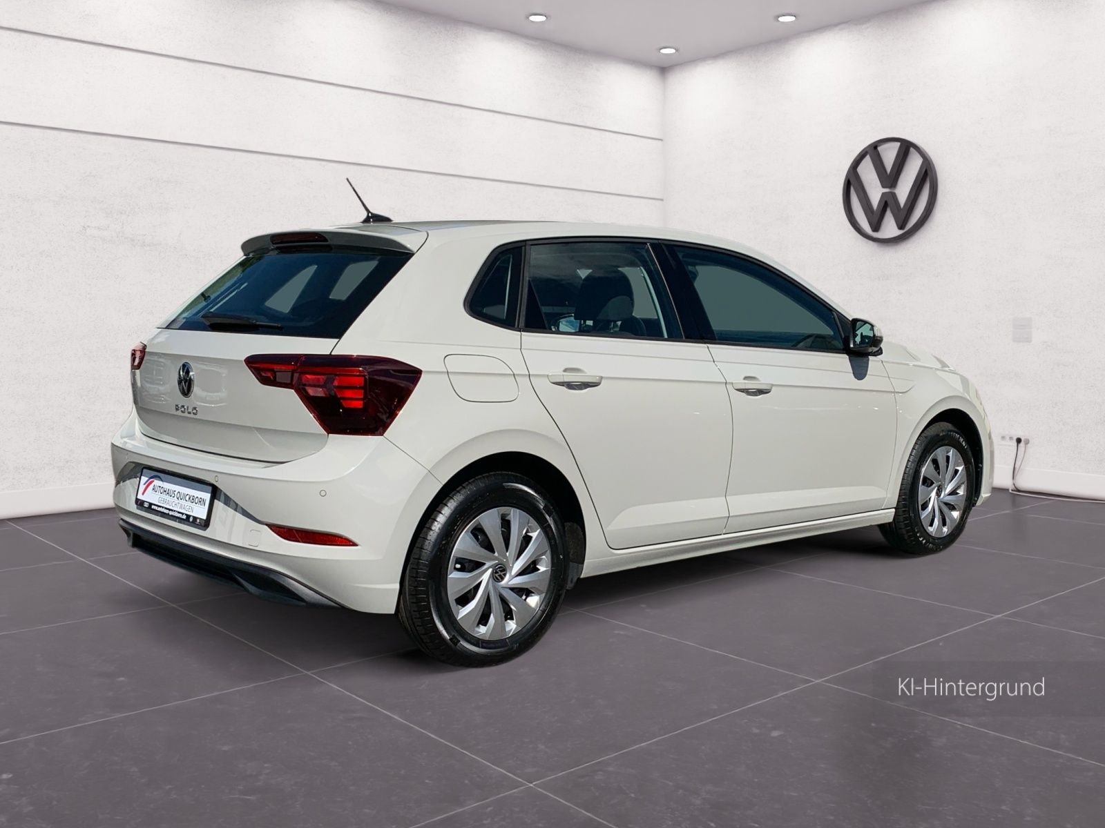 Volkswagen Polo 2023 г. Серый, пробег 37616 км