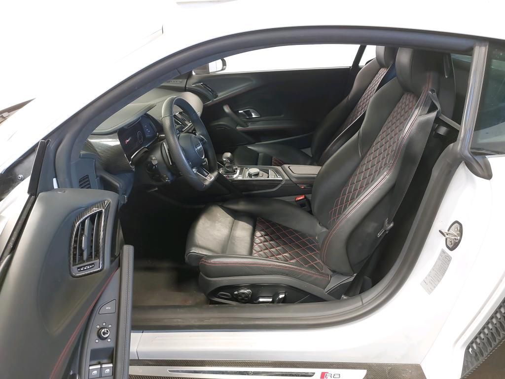 Audi R8 2025 г. Серый, пробег 26790 км