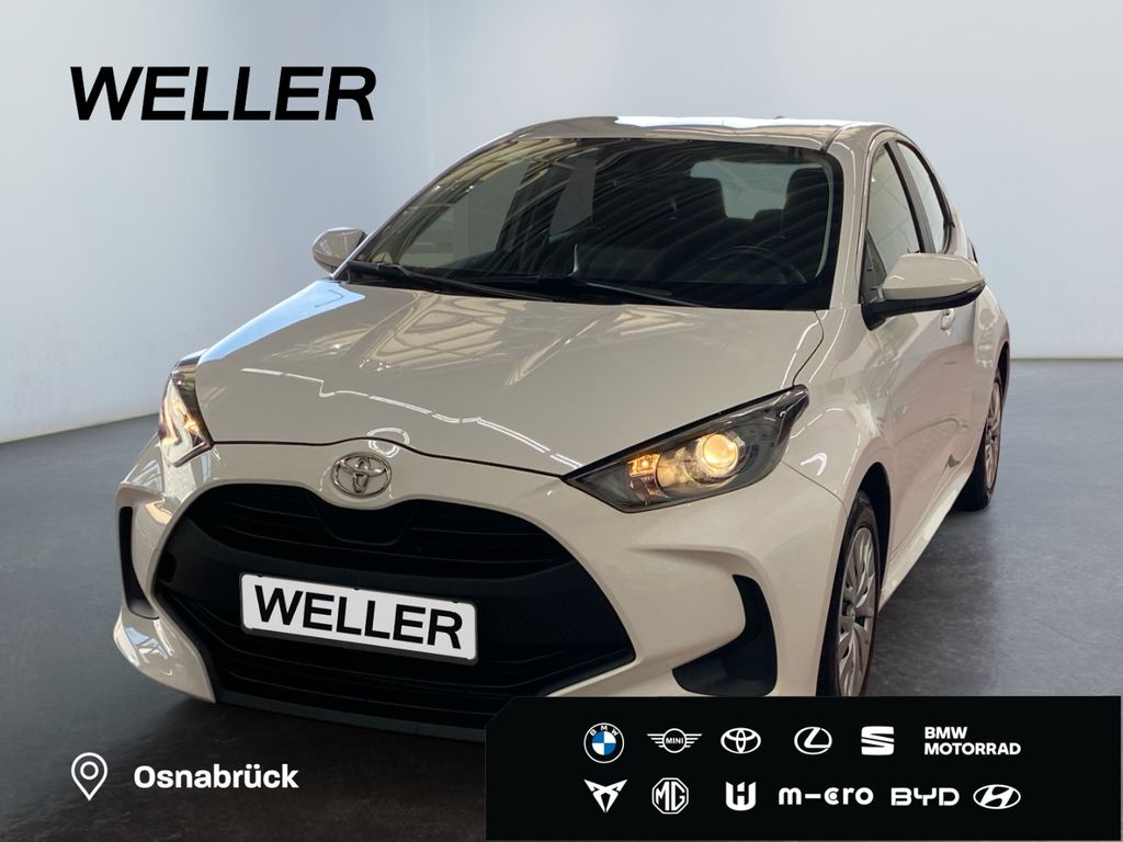 Toyota Yaris 2023 г. Белый, пробег 56859 км
