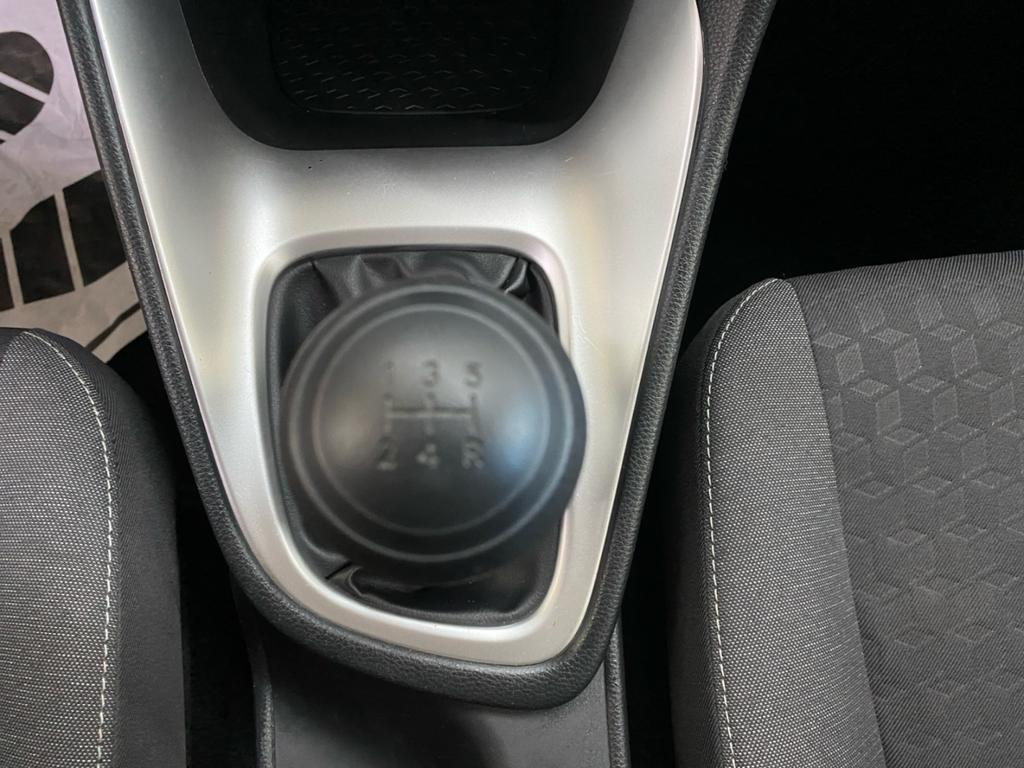 Toyota Yaris 2023 г. Белый, пробег 56859 км