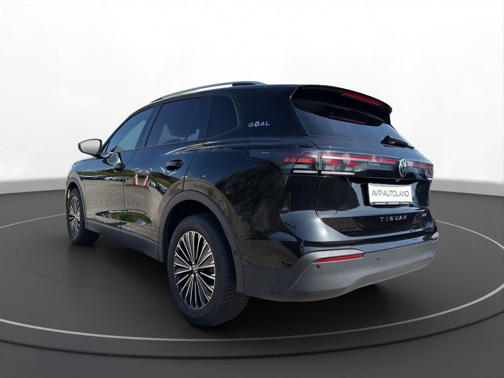 Volkswagen Tiguan 2025 г. Чёрный, пробег 26687 км