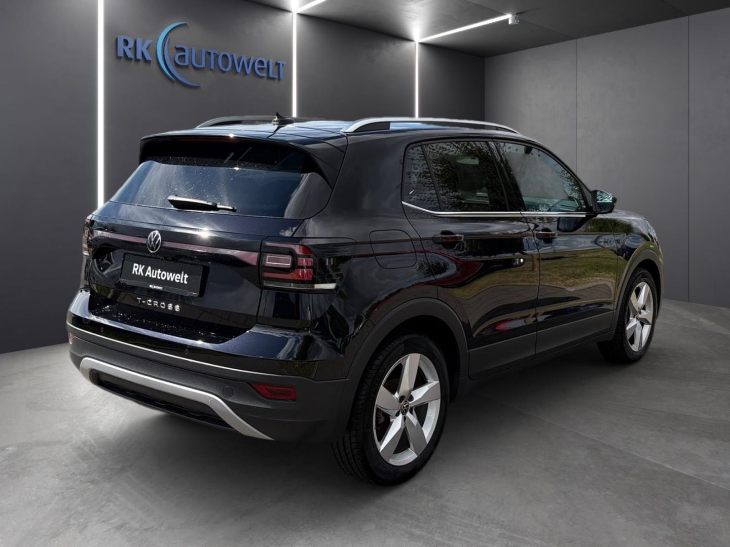 Volkswagen T-Cross 2022 г. Чёрный, пробег 53624 км