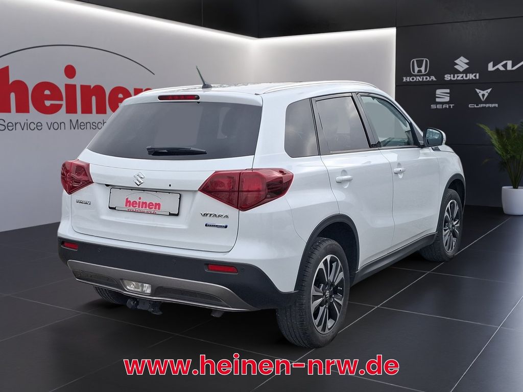 Suzuki Vitara 2022 г. Белый, пробег 47977 км