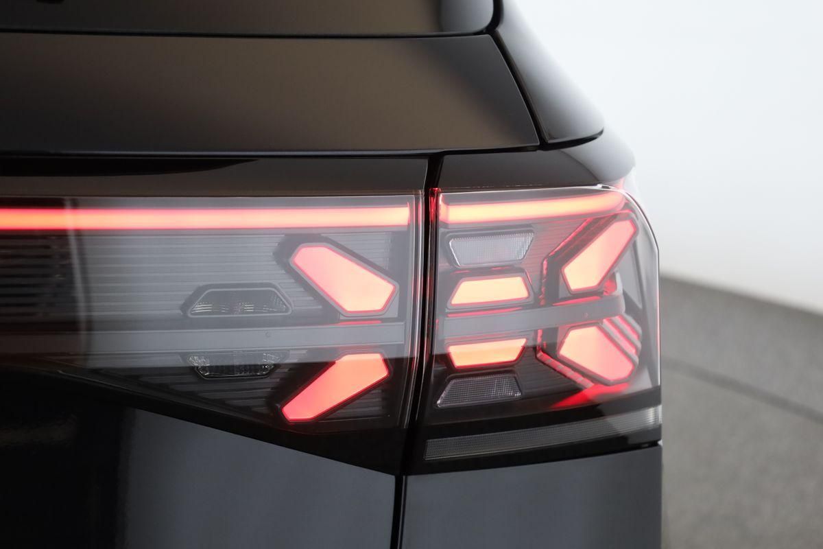 Volkswagen T-Cross 2024 г. Чёрный, пробег 40900 км