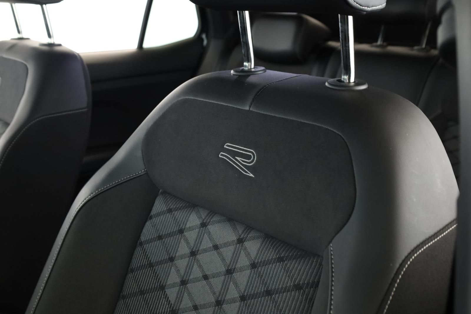 Volkswagen T-Cross 2024 г. Чёрный, пробег 37700 км