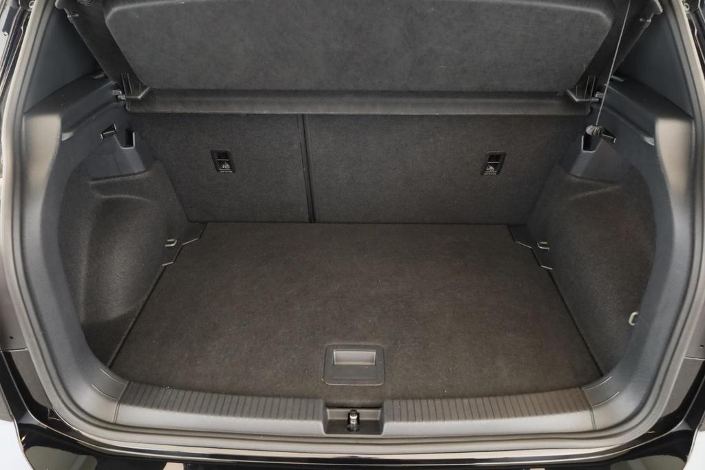 Volkswagen T-Cross 2024 г. Чёрный, пробег 37700 км