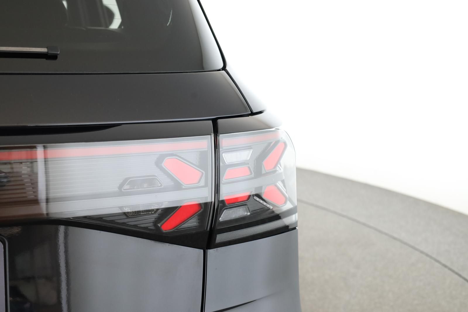 Volkswagen T-Cross 2024 г. Чёрный, пробег 41300 км