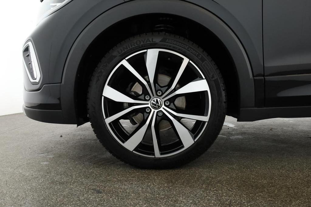 Volkswagen T-Cross 2024 г. Чёрный, пробег 36700 км