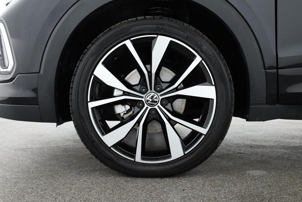 Volkswagen T-Cross 2024 г. Чёрный, пробег 45300 км