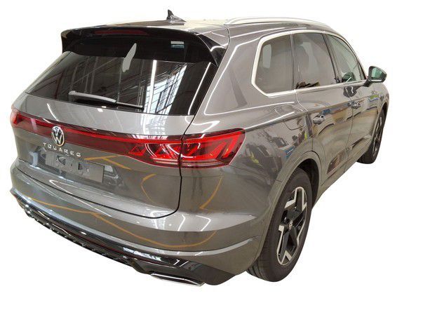 Volkswagen Touareg 2025 г. Серый, пробег 9271 км