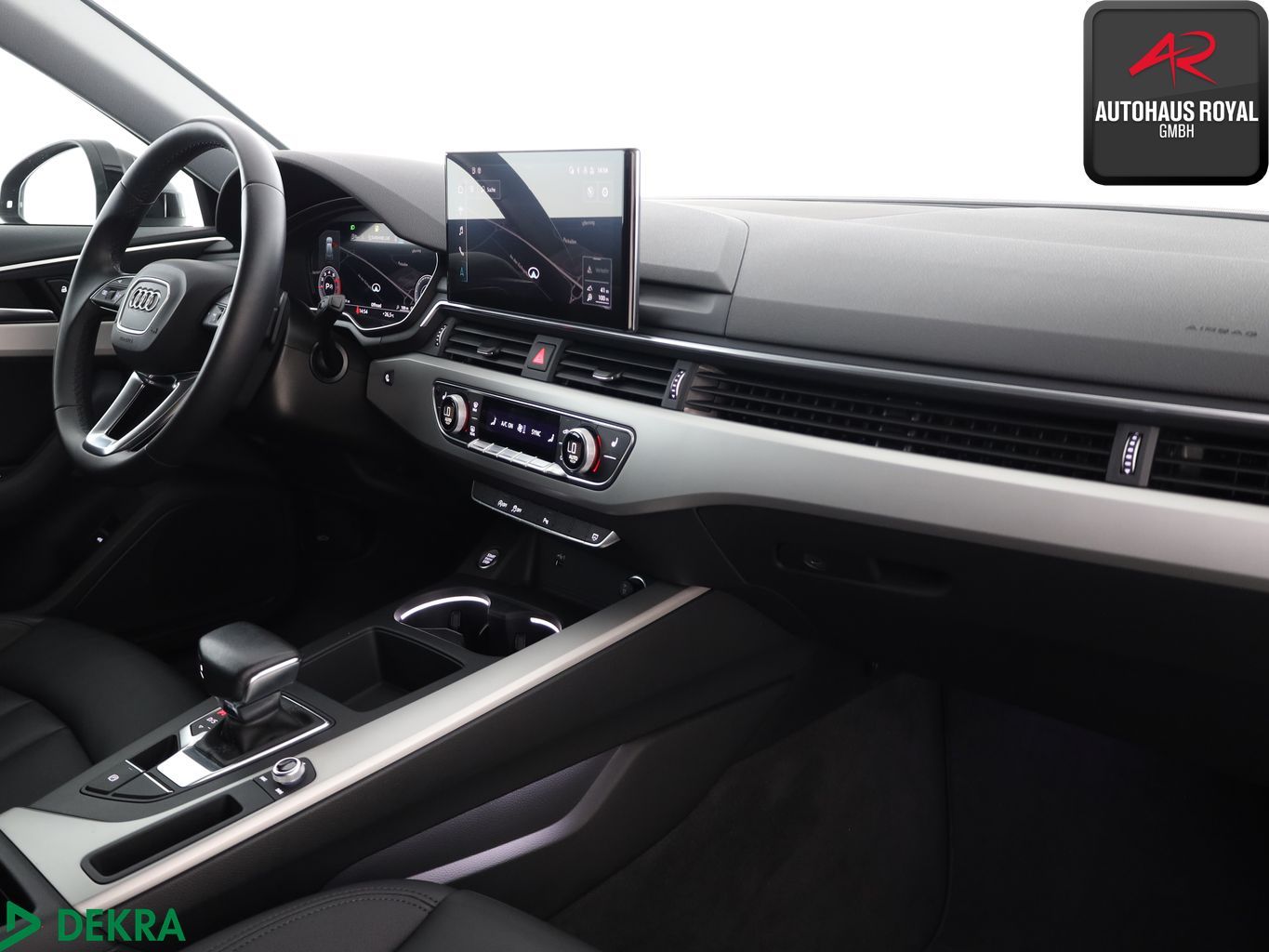 Audi A4 2023 г. Чёрный, пробег 44055 км