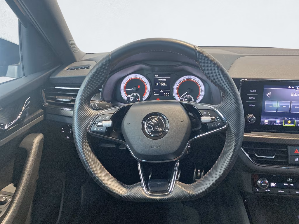 Skoda Kamiq 2022 г. Серый, пробег 39400 км