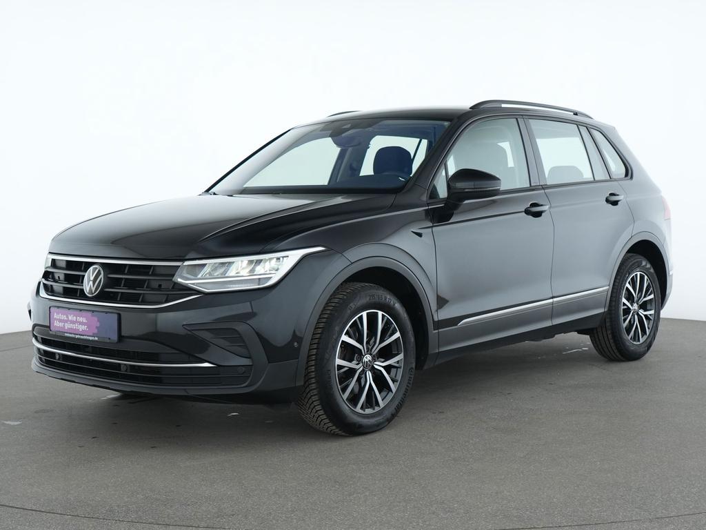 Volkswagen Tiguan 2024 г. Чёрный, пробег 58120 км