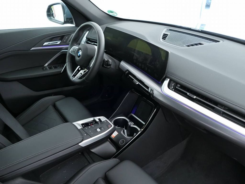BMW X1 2025 г. Серый, пробег 17900 км