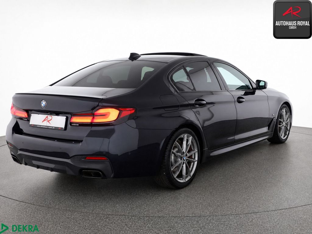 BMW M550 2022 г. Чёрный, пробег 48682 км