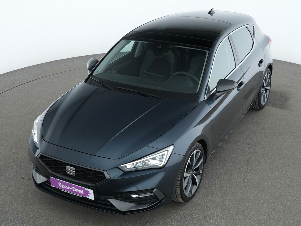 SEAT Leon 2021 г. Серый, пробег 46598 км