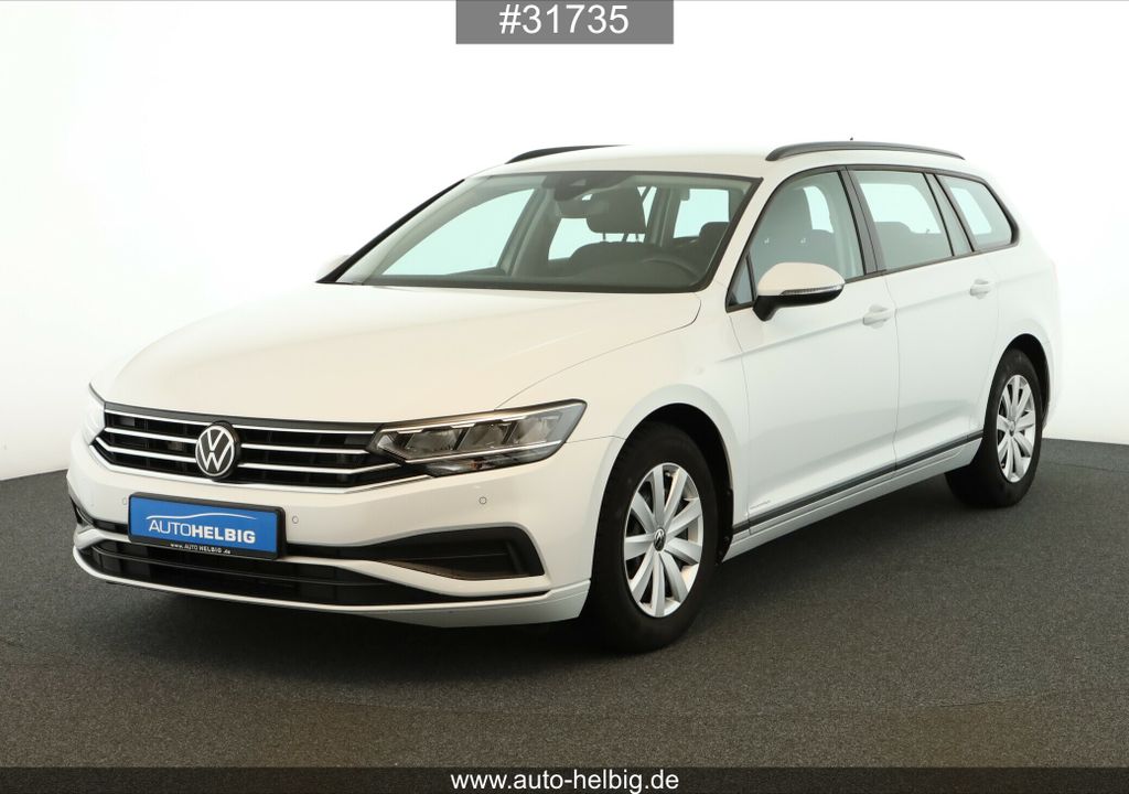 Volkswagen PASSAT VARIANT 2023 г. Белый, пробег 36100 км