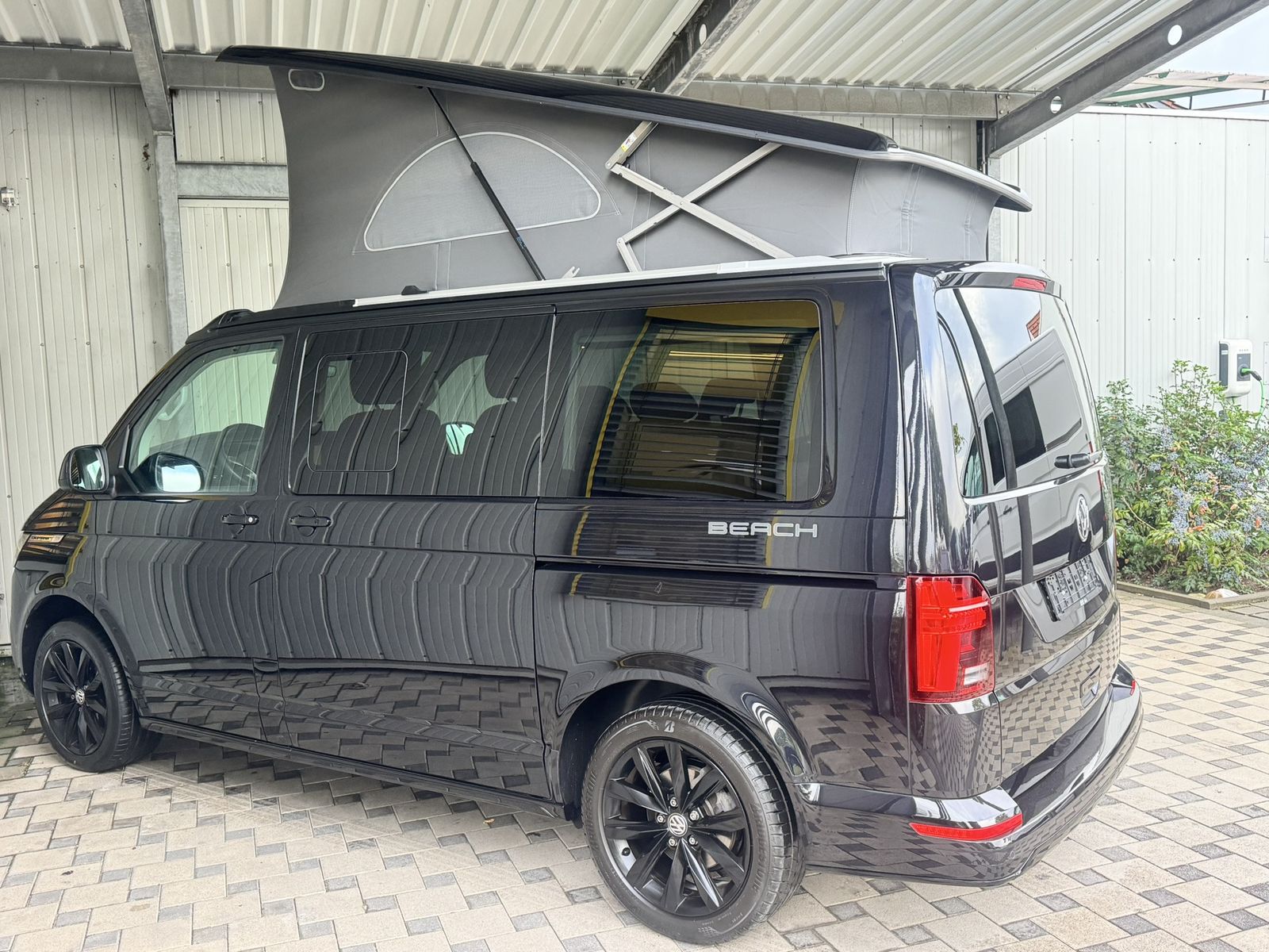Volkswagen T6 CALIFORNIA 2024 г. Чёрный, пробег 52000 км