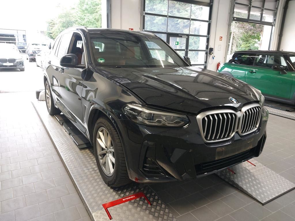 BMW X3 2023 г. Чёрный, пробег 37112 км