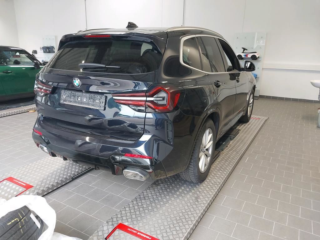 BMW X3 2023 г. Чёрный, пробег 37112 км