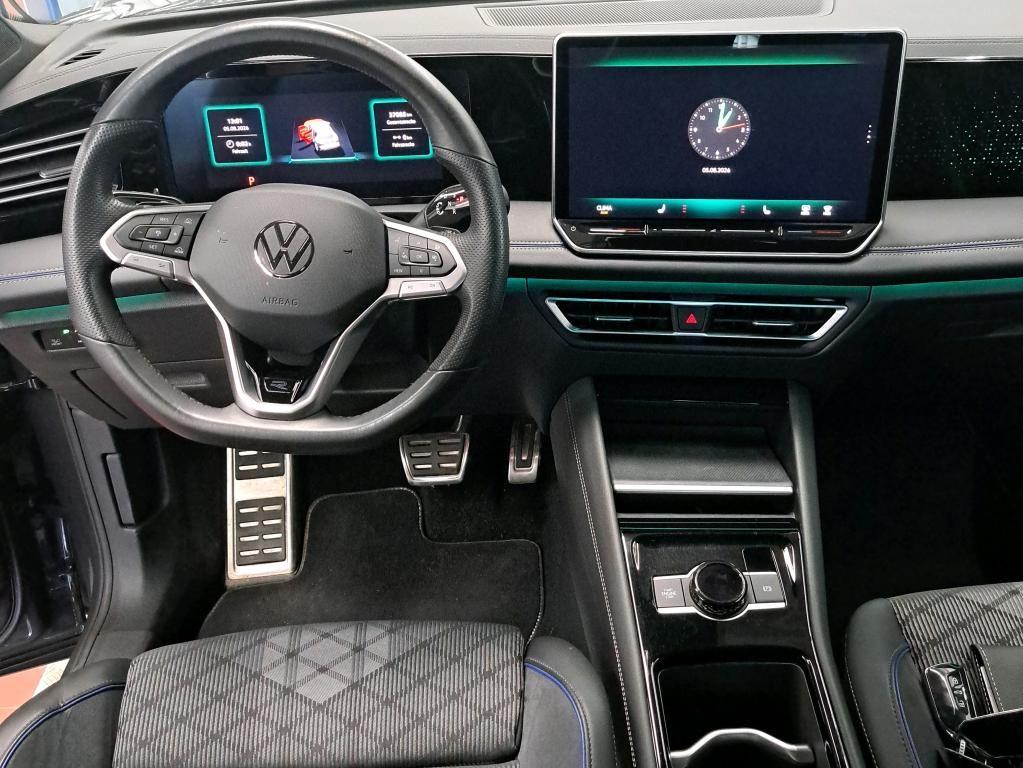 Volkswagen Tiguan 2024 г. Серый, пробег 37385 км