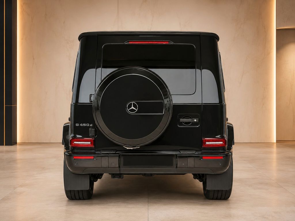 Mercedes-Benz G 450 2025 г. Чёрный, пробег 49000 км