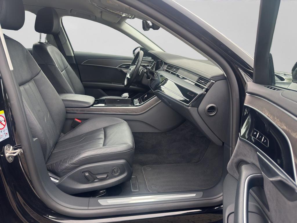 Audi A8 2023 г. Чёрный, пробег 32233 км