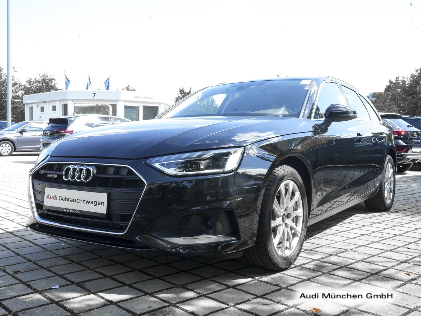 Audi A4 2023 г. Чёрный, пробег 57975 км
