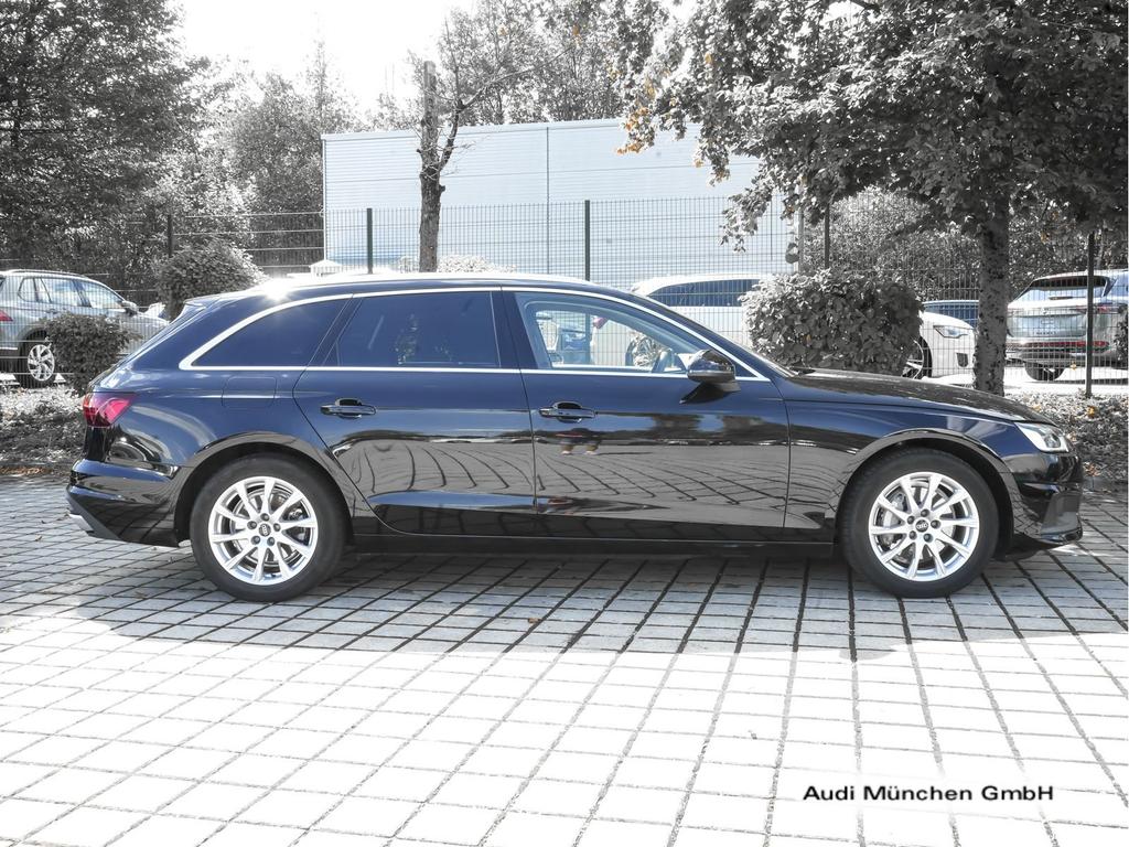 Audi A4 2023 г. Чёрный, пробег 57975 км