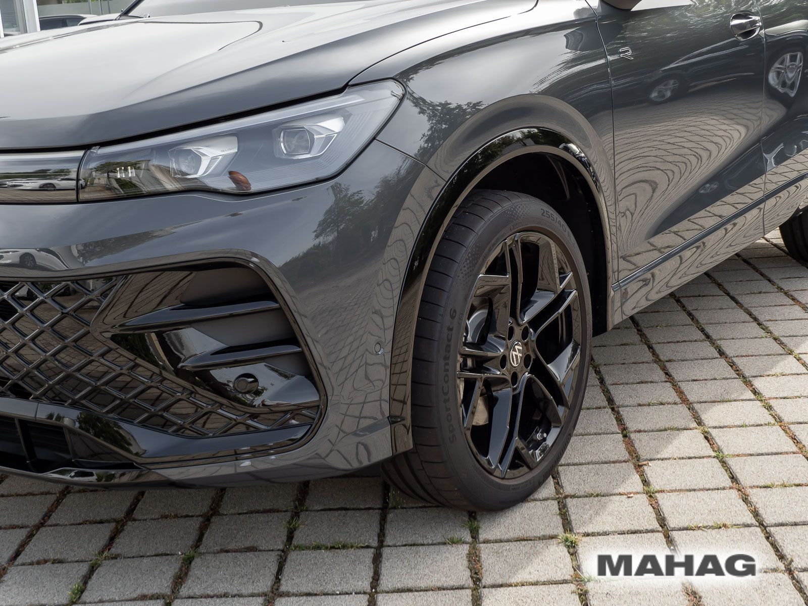Volkswagen Tiguan 2026 г. Серый, пробег 10094 км