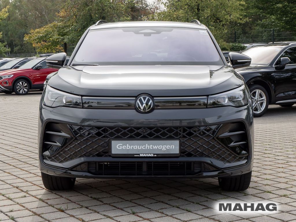 Volkswagen Tiguan 2026 г. Серый, пробег 10094 км