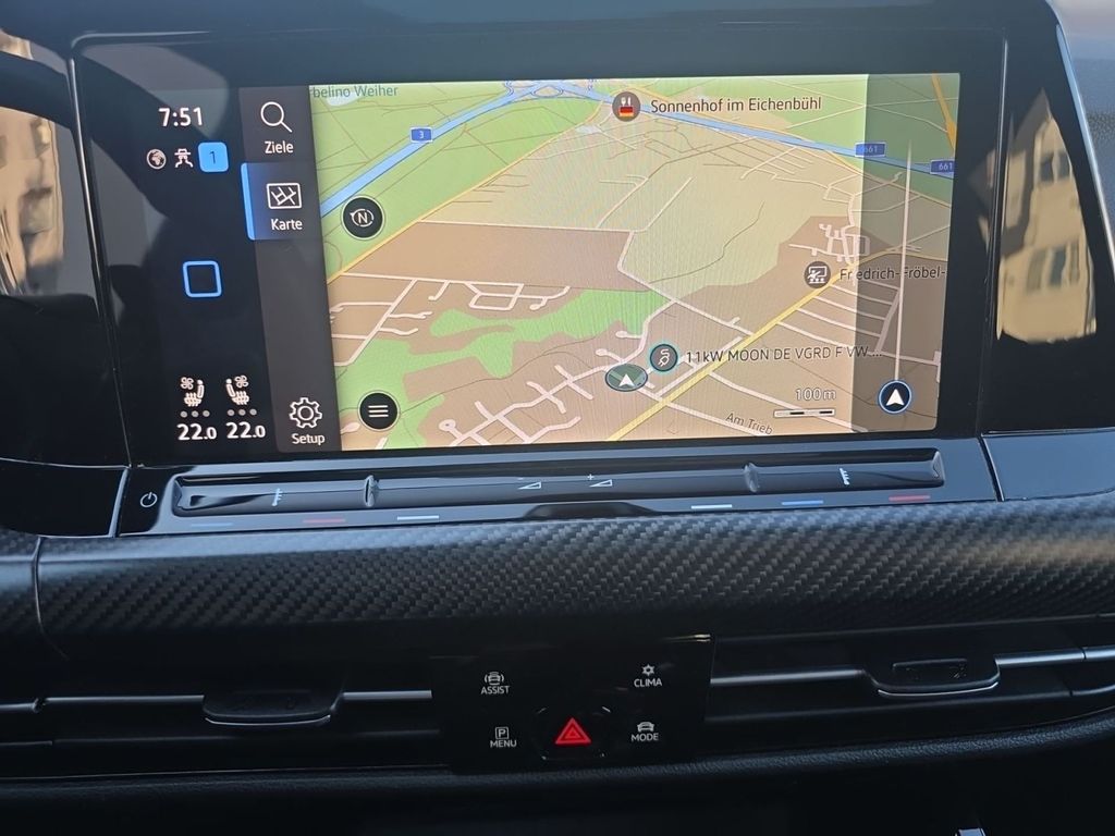 Volkswagen Golf 2023 г. Чёрный, пробег 23600 км