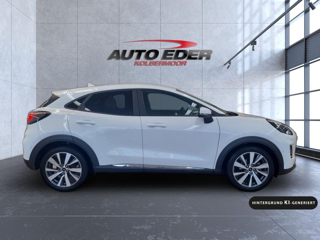Ford Puma 2022 г. Белый, пробег 50581 км