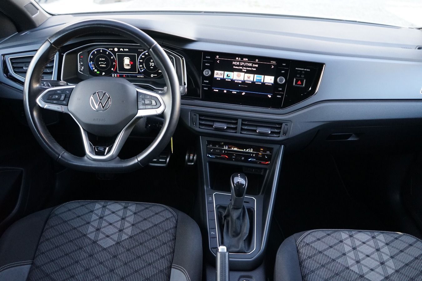 Volkswagen Taigo 2022 г. Серый, пробег 54317 км