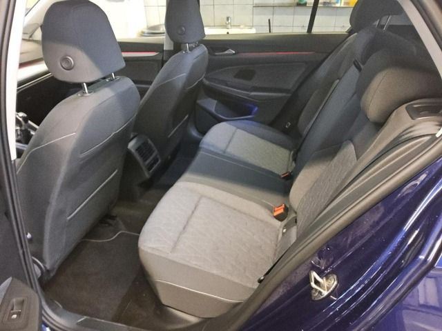 Volkswagen Golf 2024 г. Синий, пробег 14102 км