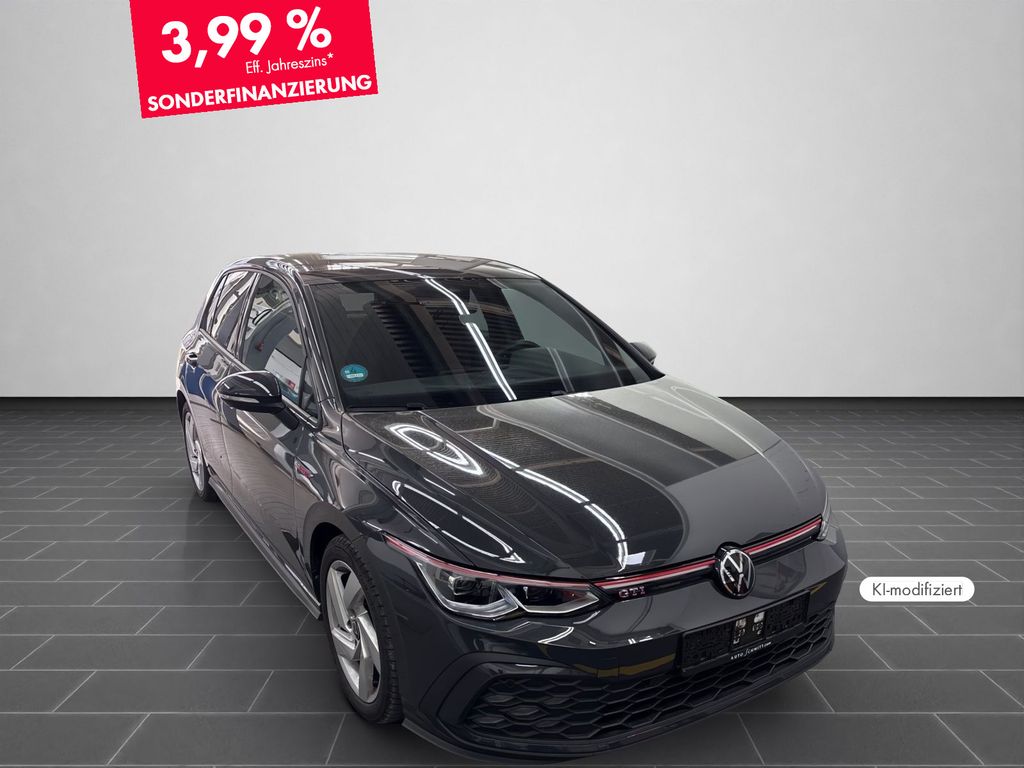 Volkswagen Golf 2024 г. Серый, пробег 18945 км