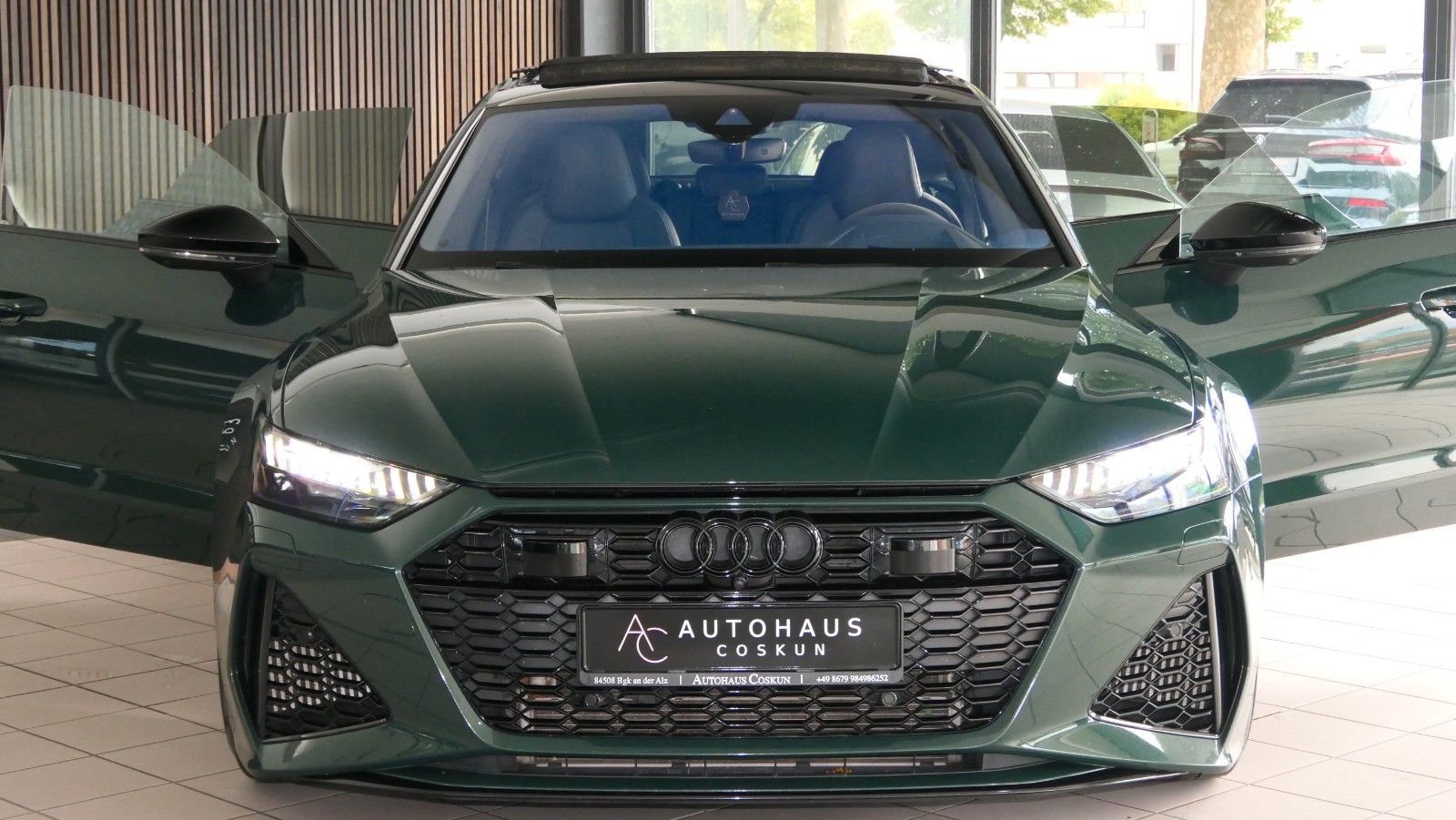 Audi RS7 2024 г. Зелёный, пробег 58000 км
