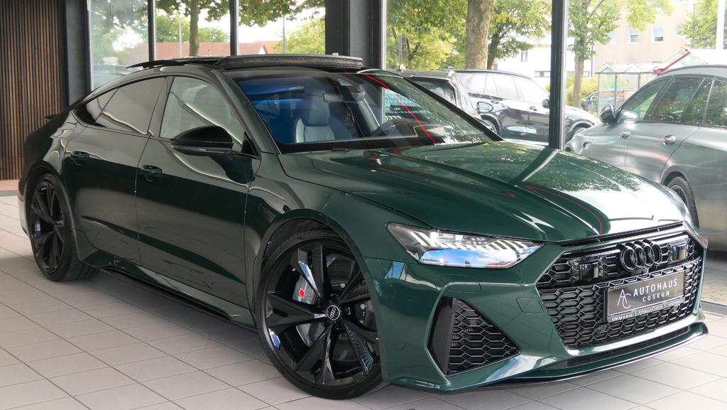 Audi RS7 2024 г. Зелёный, пробег 58000 км