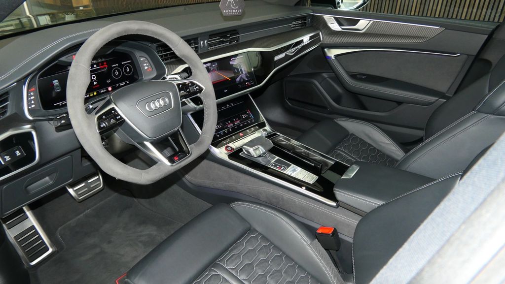 Audi RS7 2024 г. Зелёный, пробег 58000 км