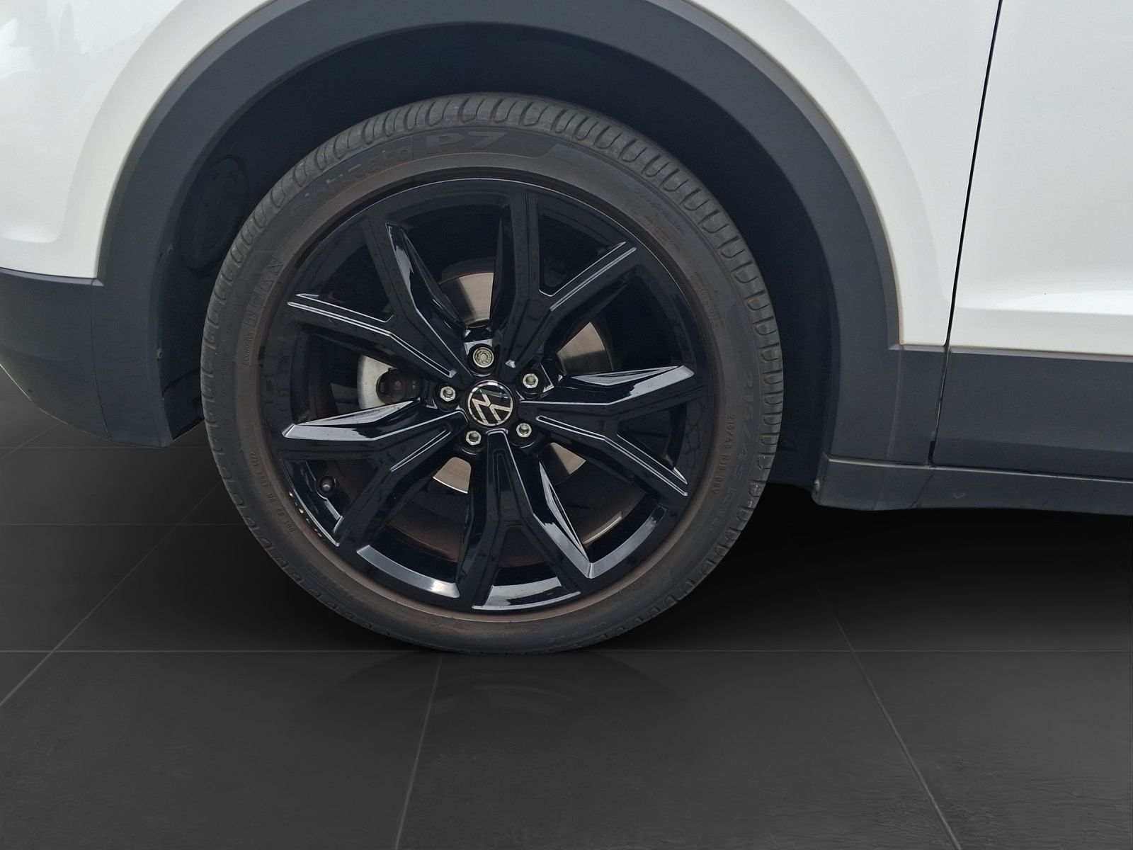 Volkswagen T-Cross 2022 г. Белый, пробег 40508 км