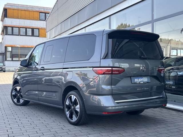 Volkswagen T7 MULTIVAN 2024 г. Серый, пробег 35880 км