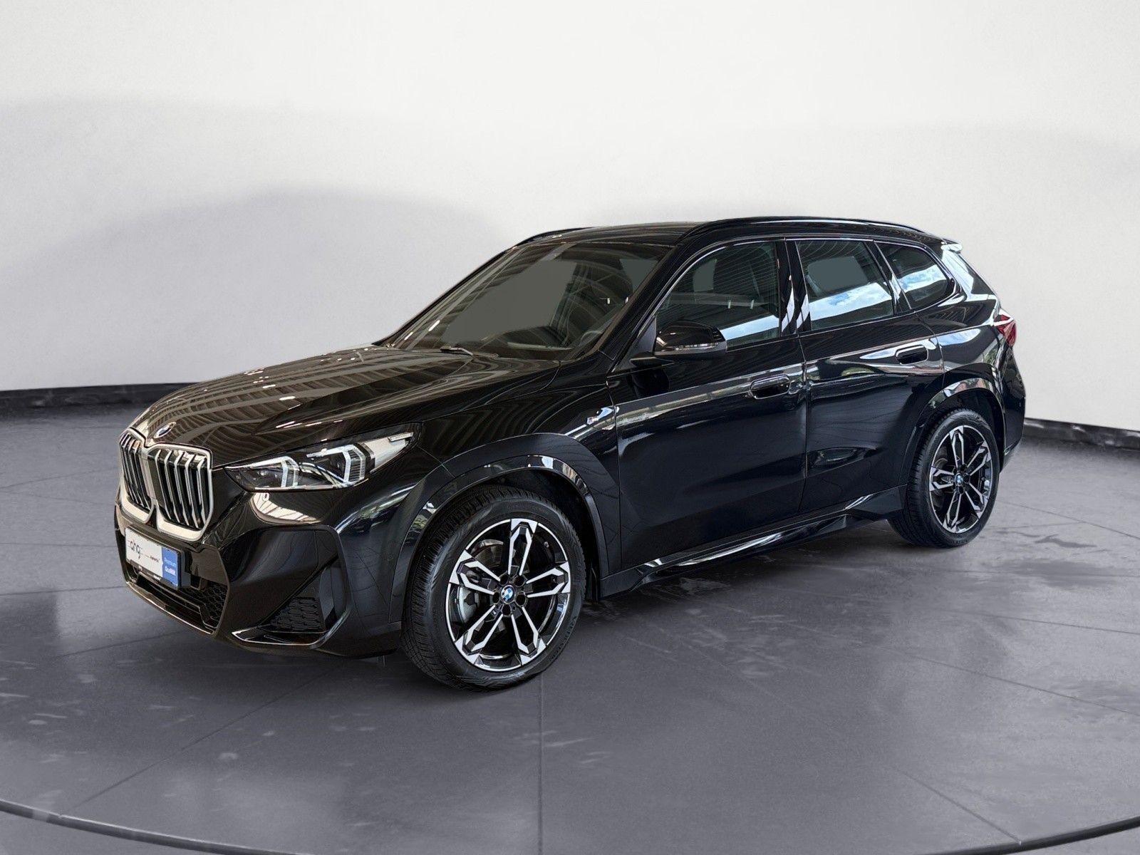BMW X1 2025 г. Чёрный, пробег 10450 км