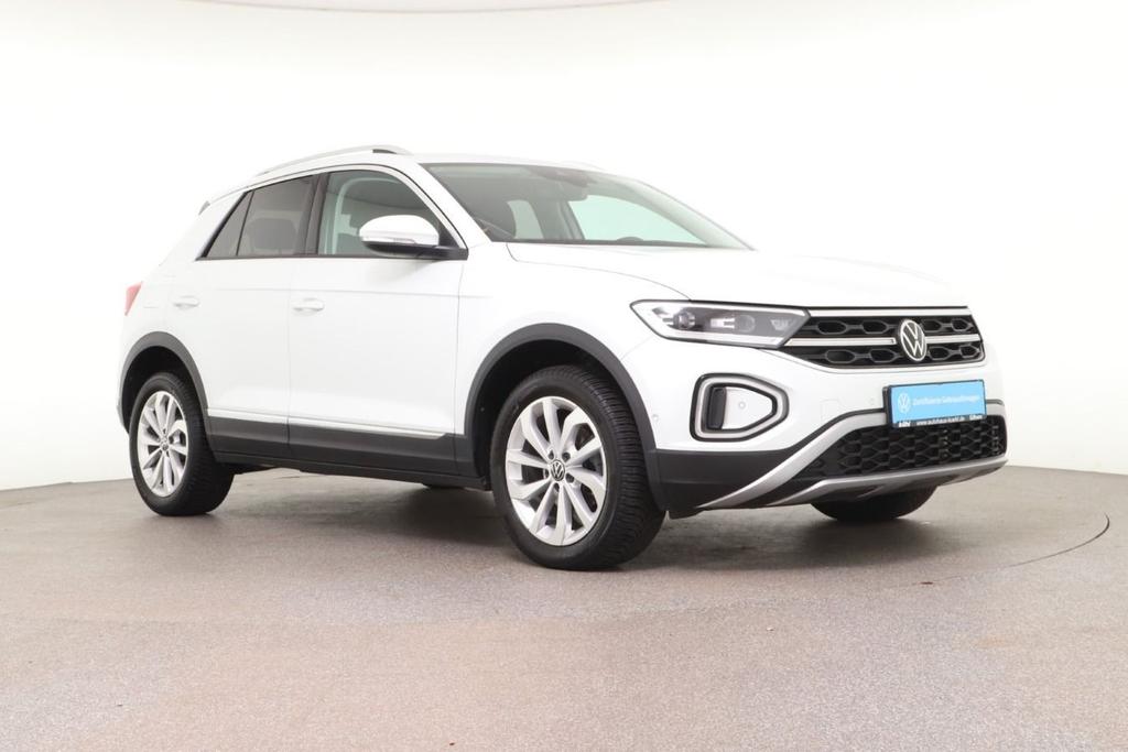 Volkswagen T-Roc 2022 г. Белый, пробег 54200 км