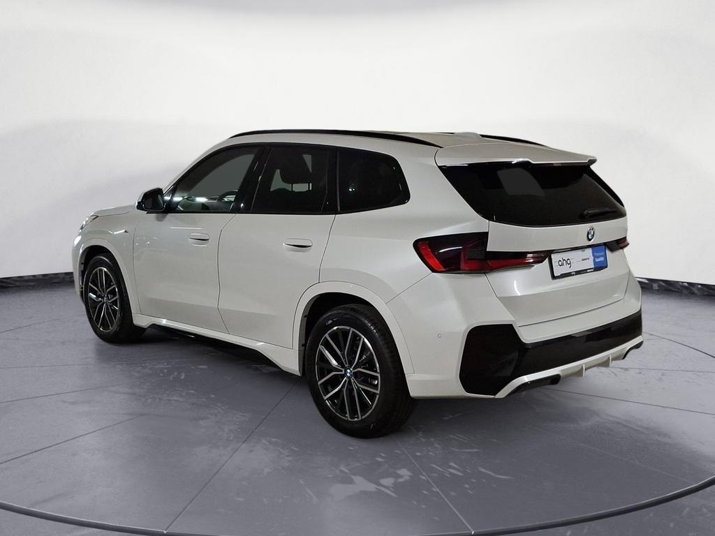 BMW X1 2023 г. Белый, пробег 44864 км
