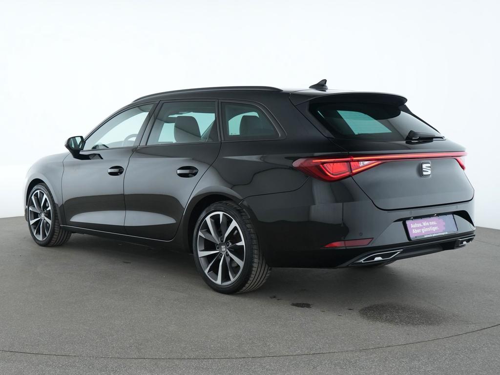 SEAT Leon 2021 г. Чёрный, пробег 50305 км