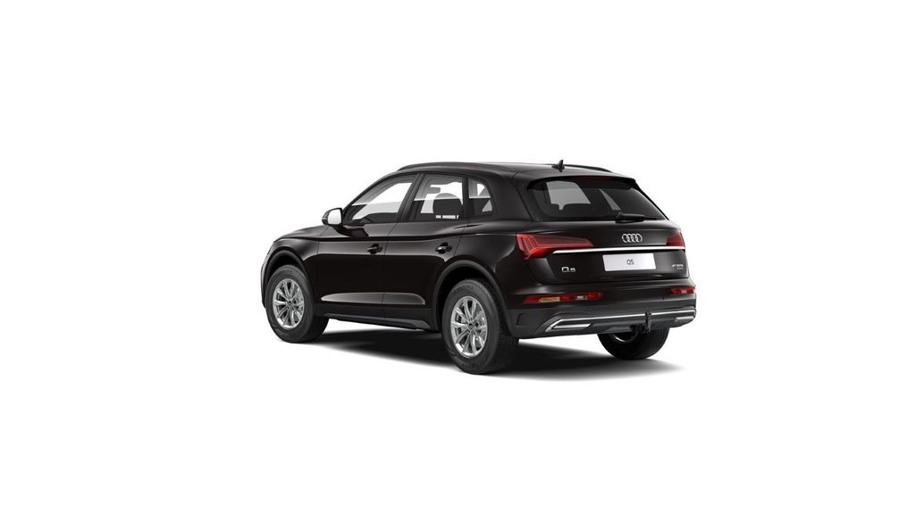 Audi Q5 2022 г. Чёрный, пробег 55996 км